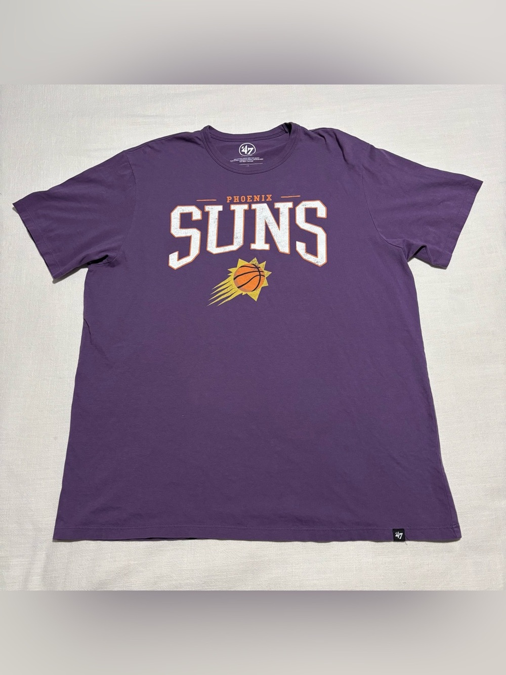 Men’s ‘47 Brand Phoenix Suns Graphic Basketball Tee | Purple | Size XL